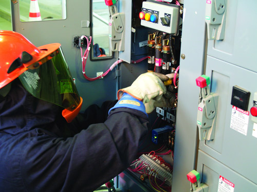 Who is at risk of an arc flash?