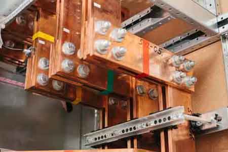 what is a busbar