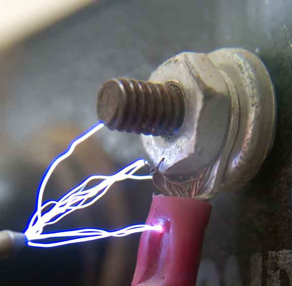 what is electrical arcing