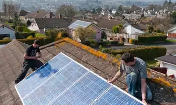 British solar power worker