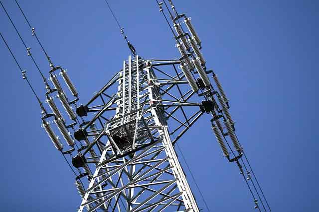 quebec-hit-by-widespread-power-outages-following-severe-windstorm